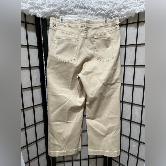 NY&C Beige KHAKI HIGH RISE WIDE LEGS WOMEN PANTS, SIZE 14. - Picture 5 of 8